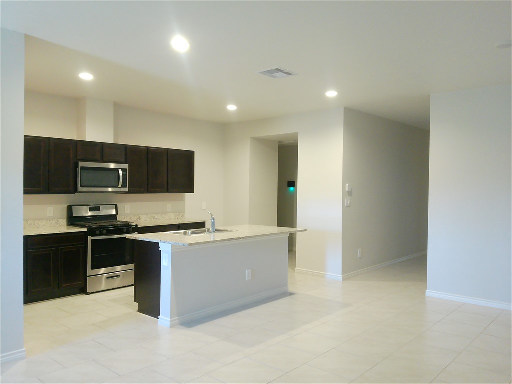 2306 Tranquil Corpus Christi TX 78418