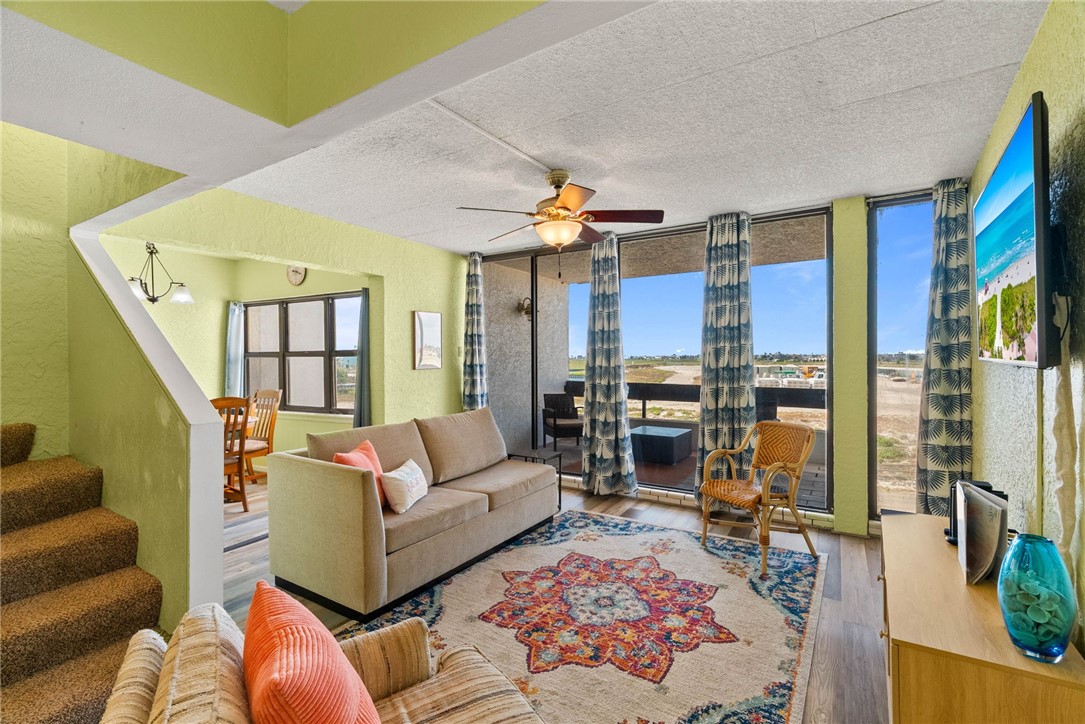 14401 Commodores Drive 201 Corpus Christi TX 78418