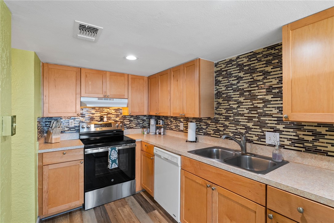 14401 Commodores Drive 201 Corpus Christi TX 78418