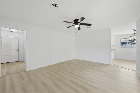 3314 Casa De Palmas Corpus Christi TX 78411