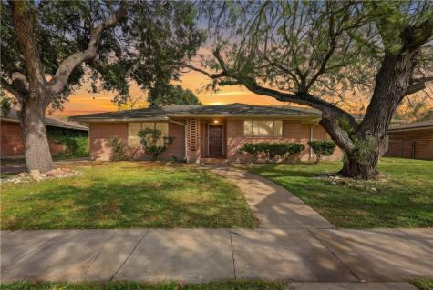 3314 Casa De Palmas Corpus Christi TX 78411