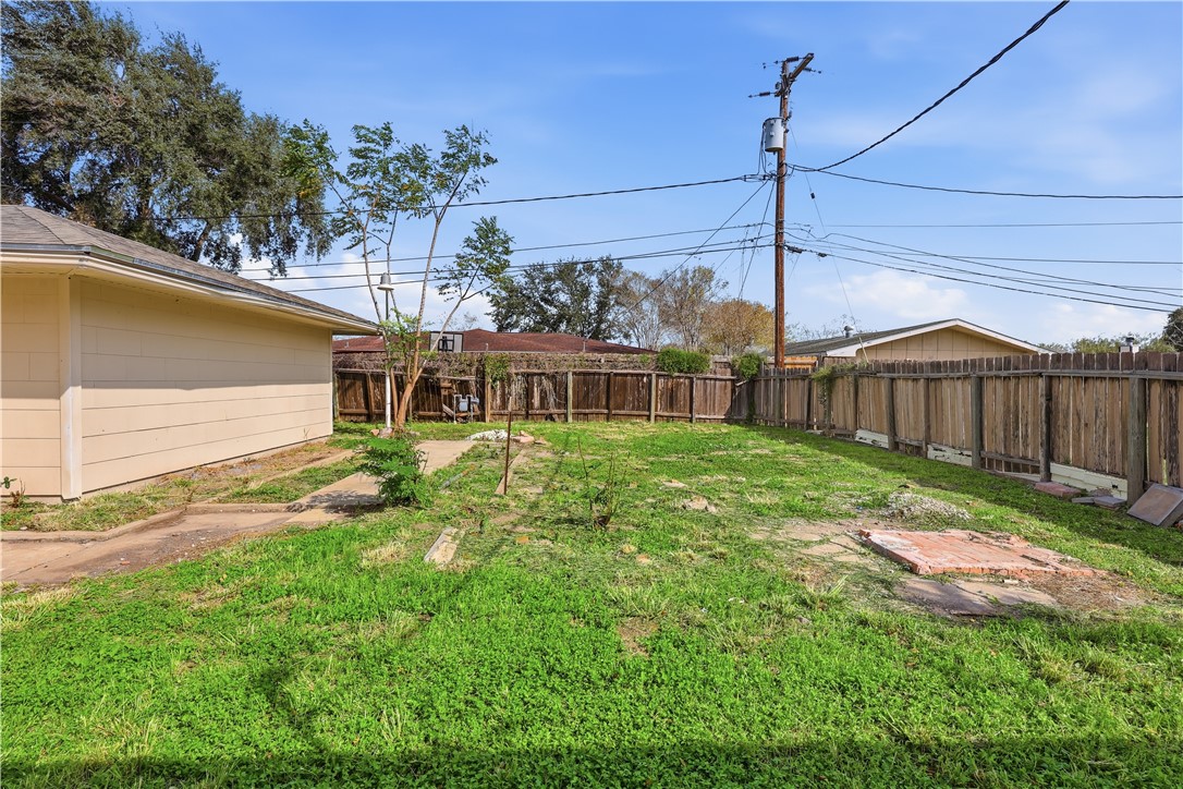 3314 Casa De Palmas Corpus Christi TX 78411
