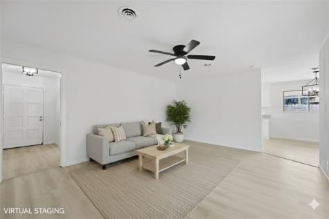 3314 Casa De Palmas Corpus Christi TX 78411
