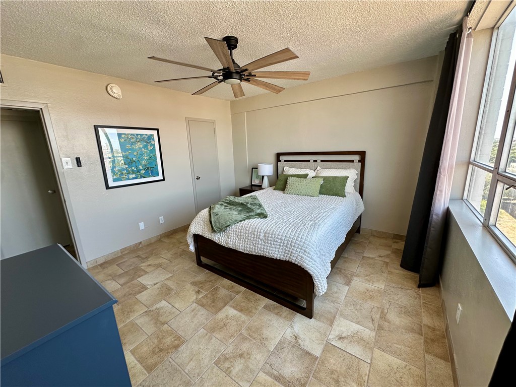 715 S Upper Broadway Street 905 Corpus Christi TX 78401
