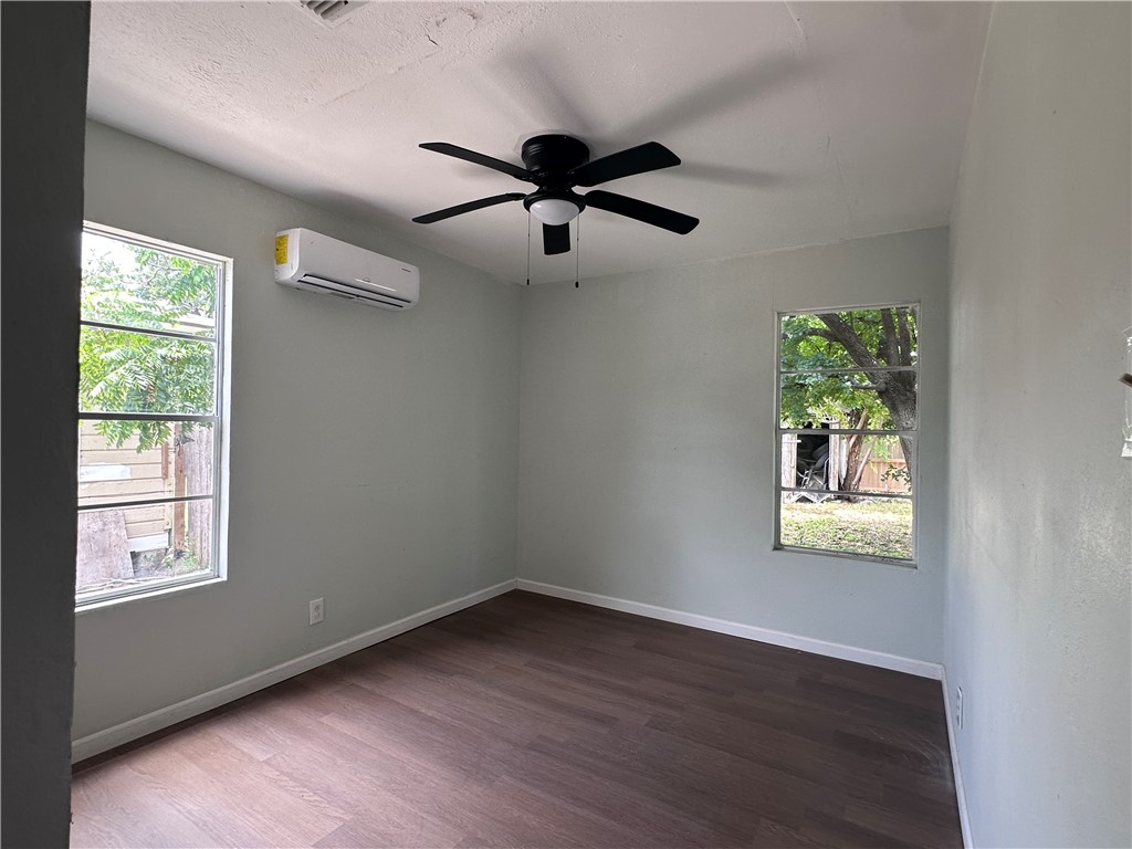 4533 Bluebelle Corpus Christi TX 78416