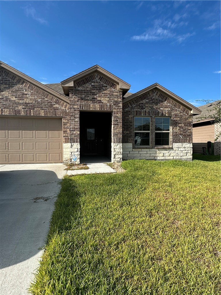 1226 Thames Chase Corpus Christi TX 78415