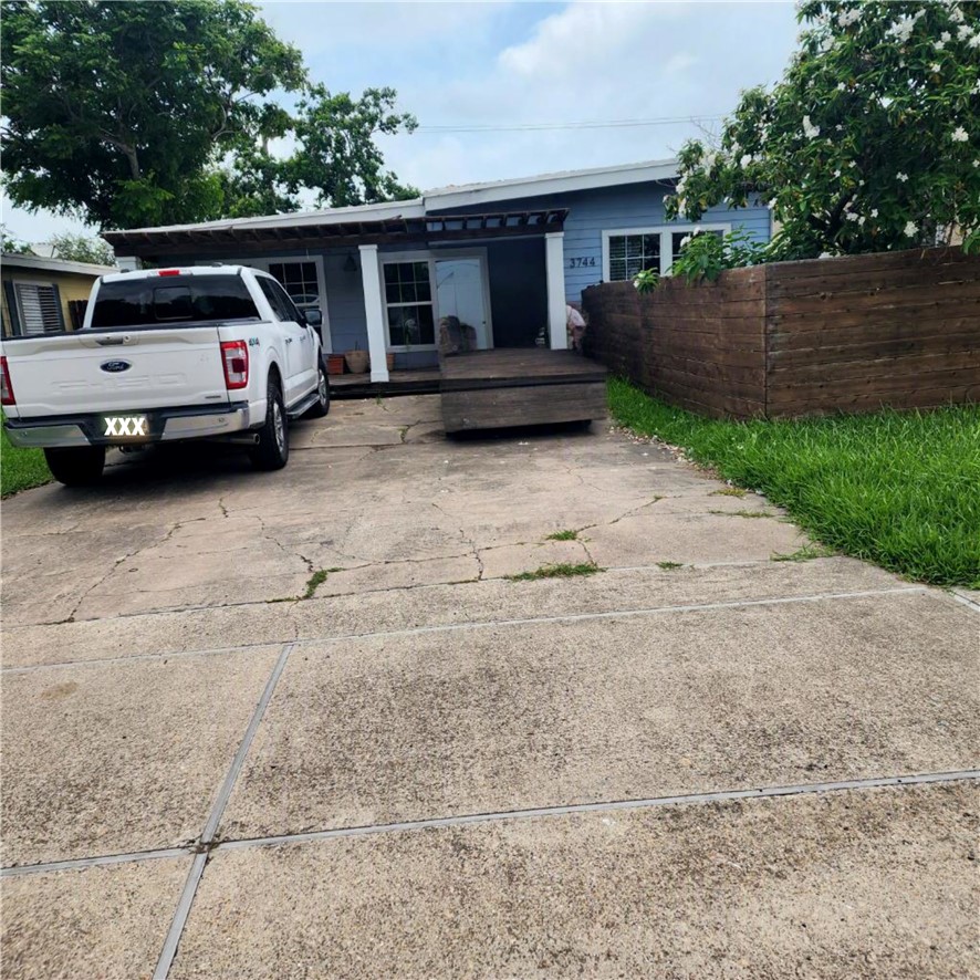 3744 Topeka Street Corpus Christi TX 78411