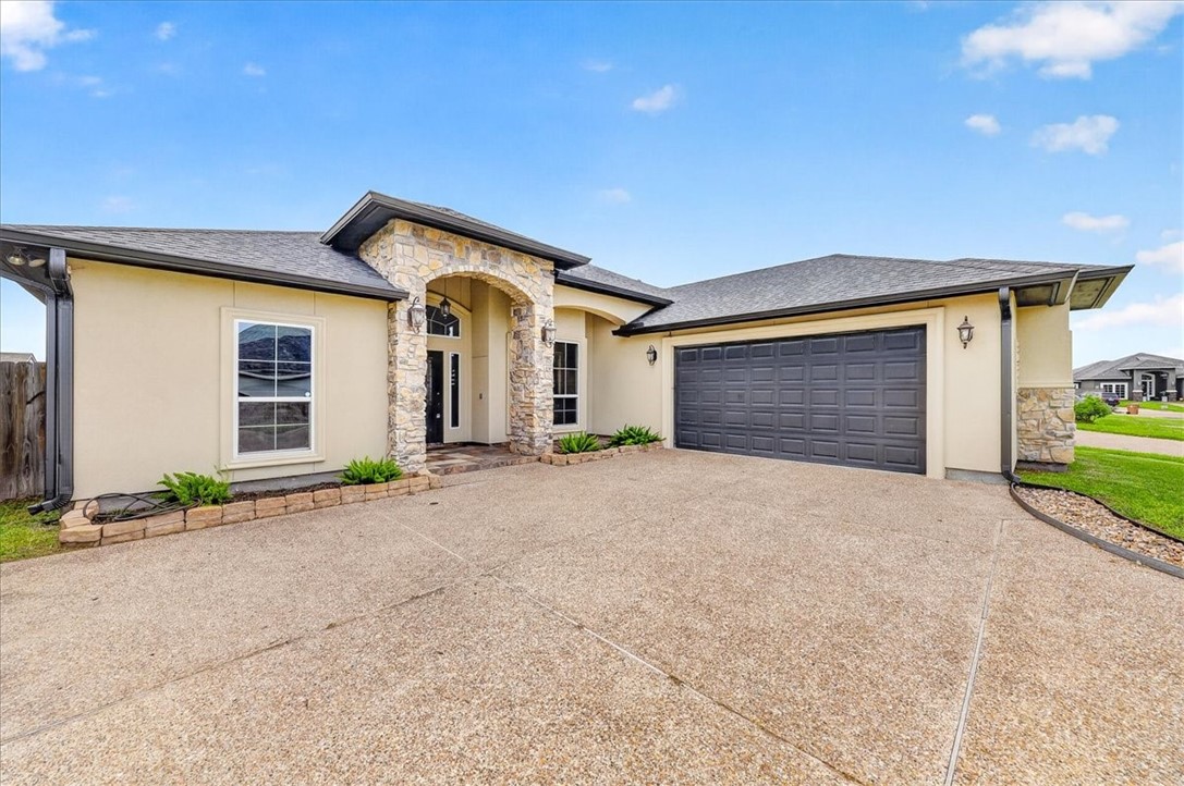 2417 Badlands Drive Corpus Christi TX 78414