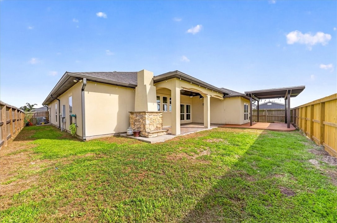 2417 Badlands Drive Corpus Christi TX 78414