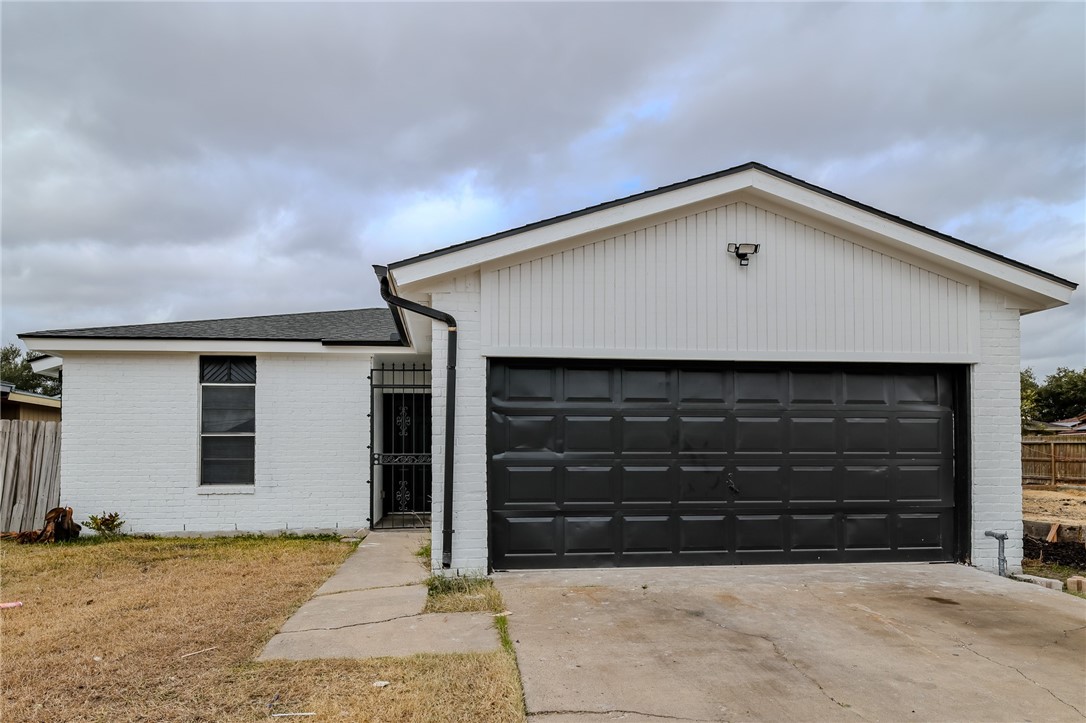 2765 Camargo Drive Corpus Christi TX 78415