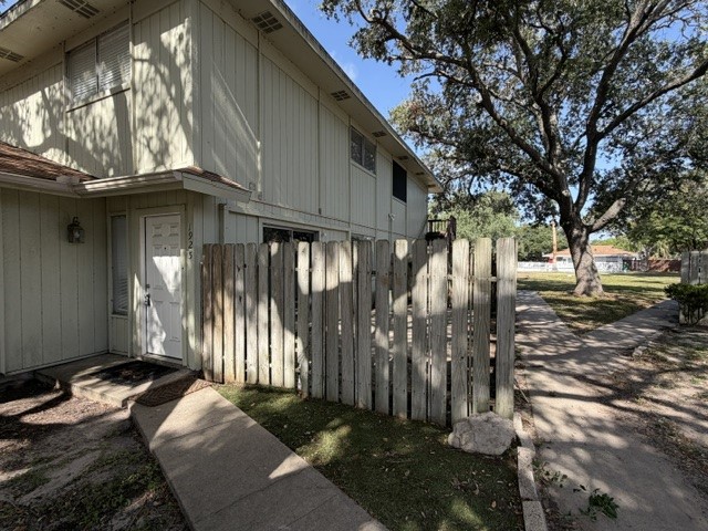 1925 Hidden Way 3 Corpus Christi TX 78412