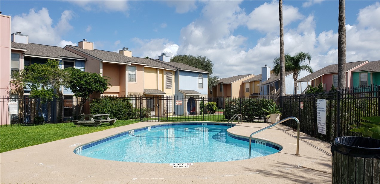 6702 Everhart U104 Corpus Christi TX 78413