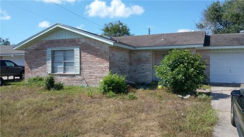 8217 Baylark Drive Corpus Christi TX 78412