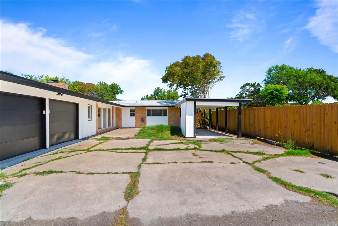 3445 Floyd Street Corpus Christi TX 78411