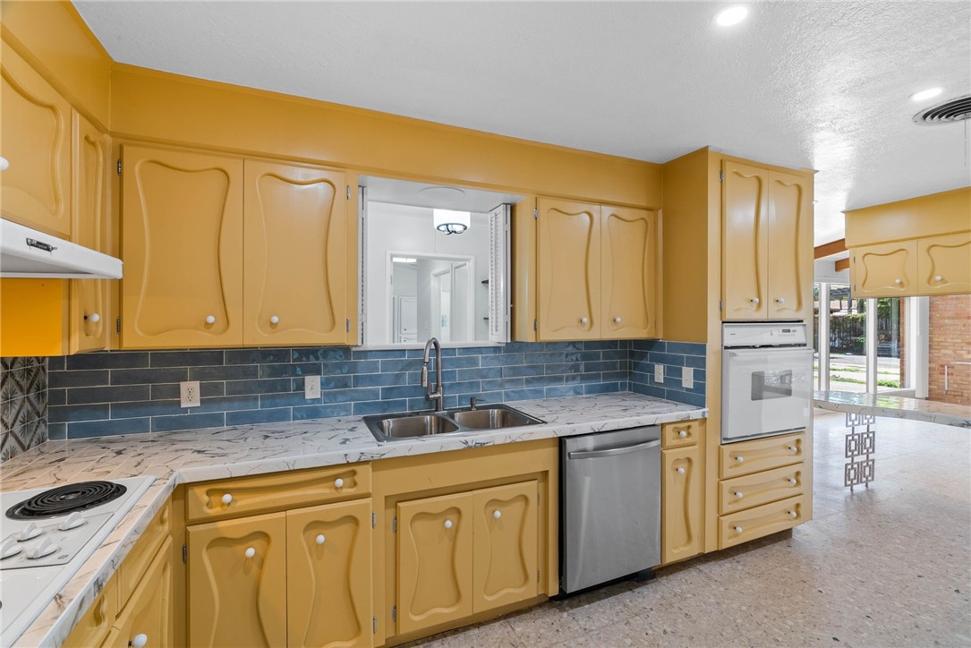 3445 Floyd Street Corpus Christi TX 78411