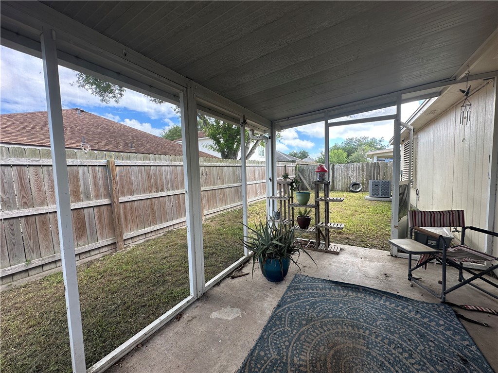 7822 Fox Drive Corpus Christi TX 78414