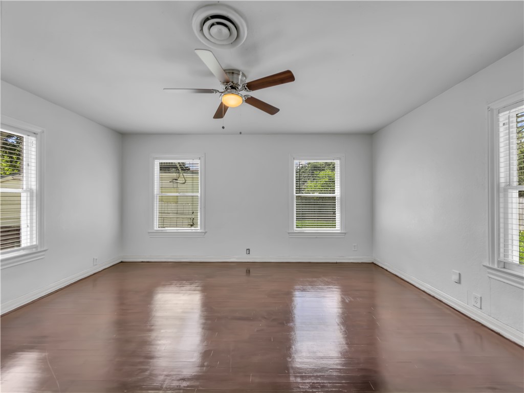 329 Foster Drive Corpus Christi TX 78404