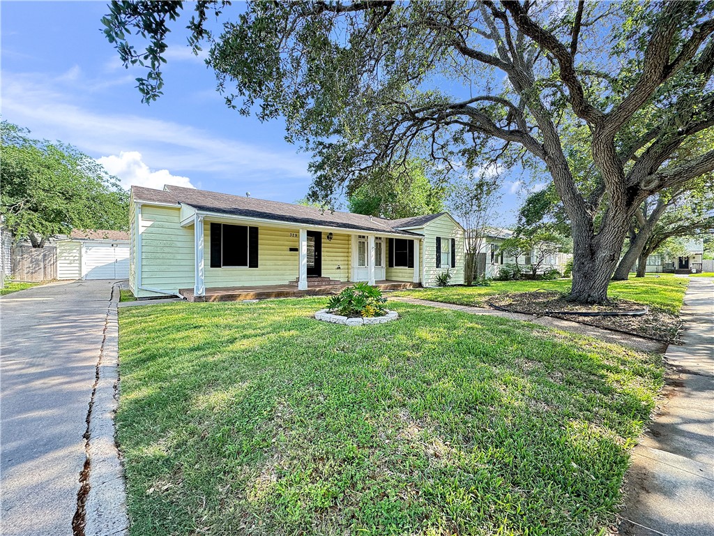 329 Foster Drive Corpus Christi TX 78404