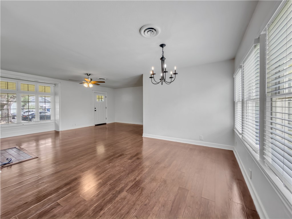 329 Foster Drive Corpus Christi TX 78404
