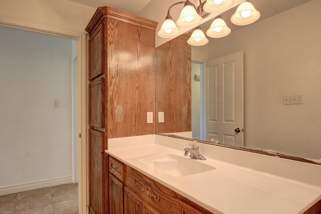 2418 Handlin Drive Corpus Christi TX 78418
