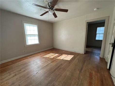 214 1/2 W Heard Street C Refugio TX 78377