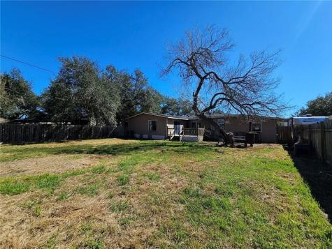 614 W Alice Avenue Kingsville TX 78363
