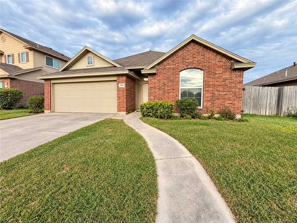 3905 Las Bahias Drive Corpus Christi TX 78414