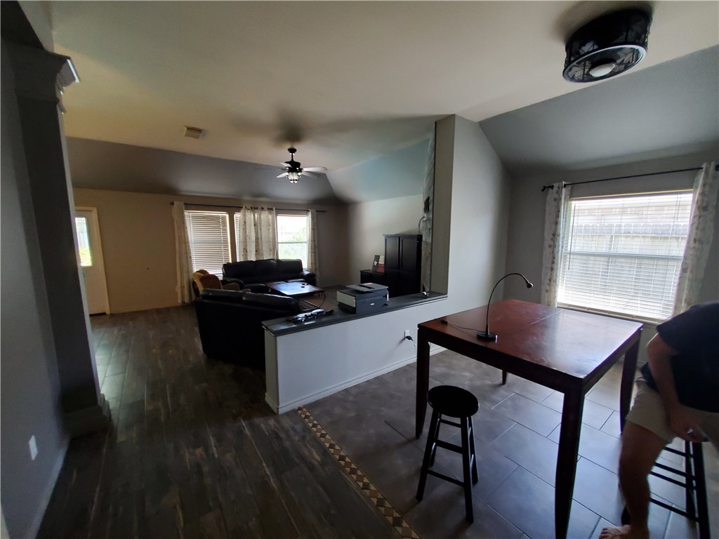 6710 Pembrock Corpus Christi TX 78414
