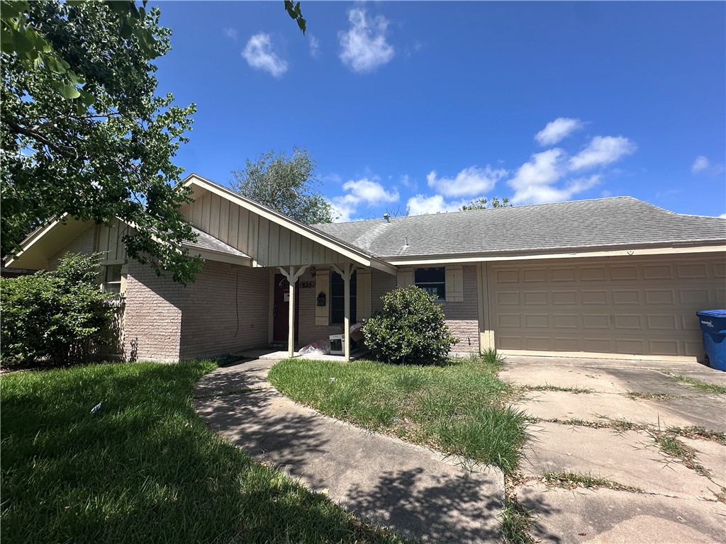 825 Crestview Drive Corpus Christi TX 78412