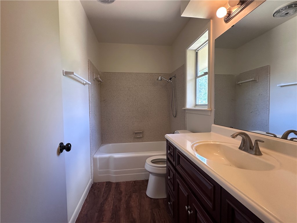 825 Crestview Drive Corpus Christi TX 78412