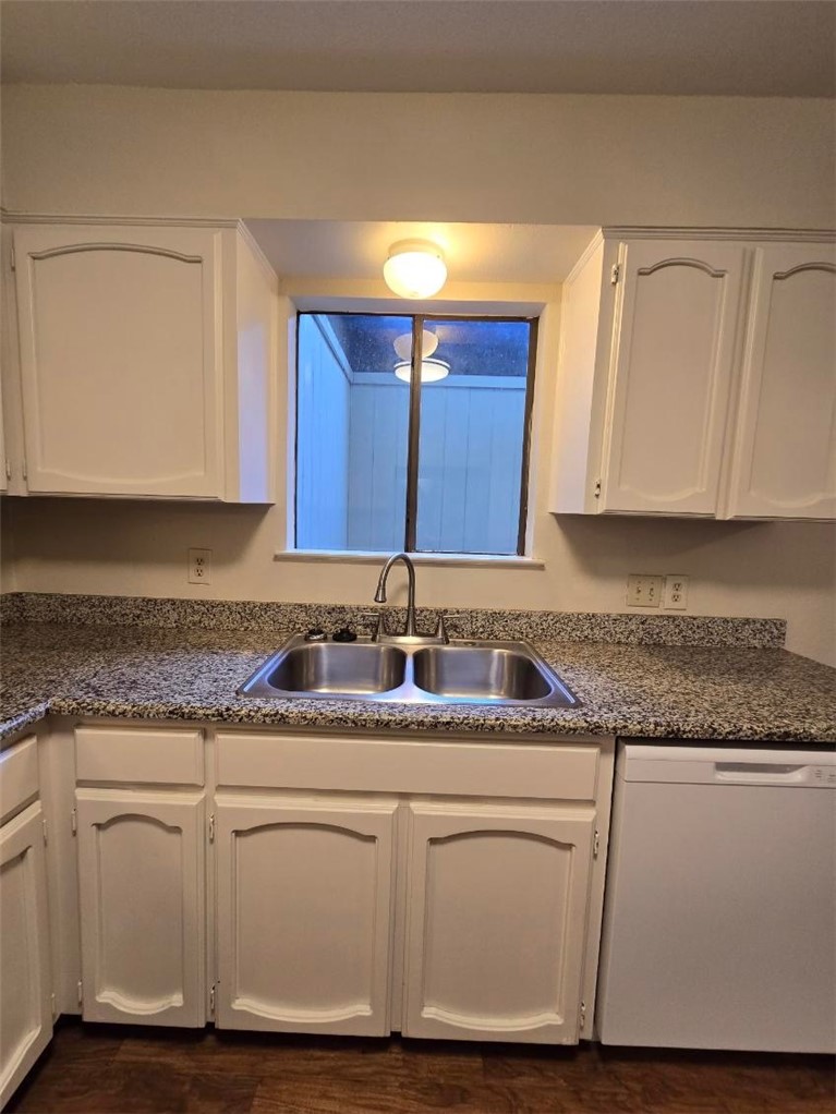5166 Middlecoff Road B Corpus Christi TX 78413