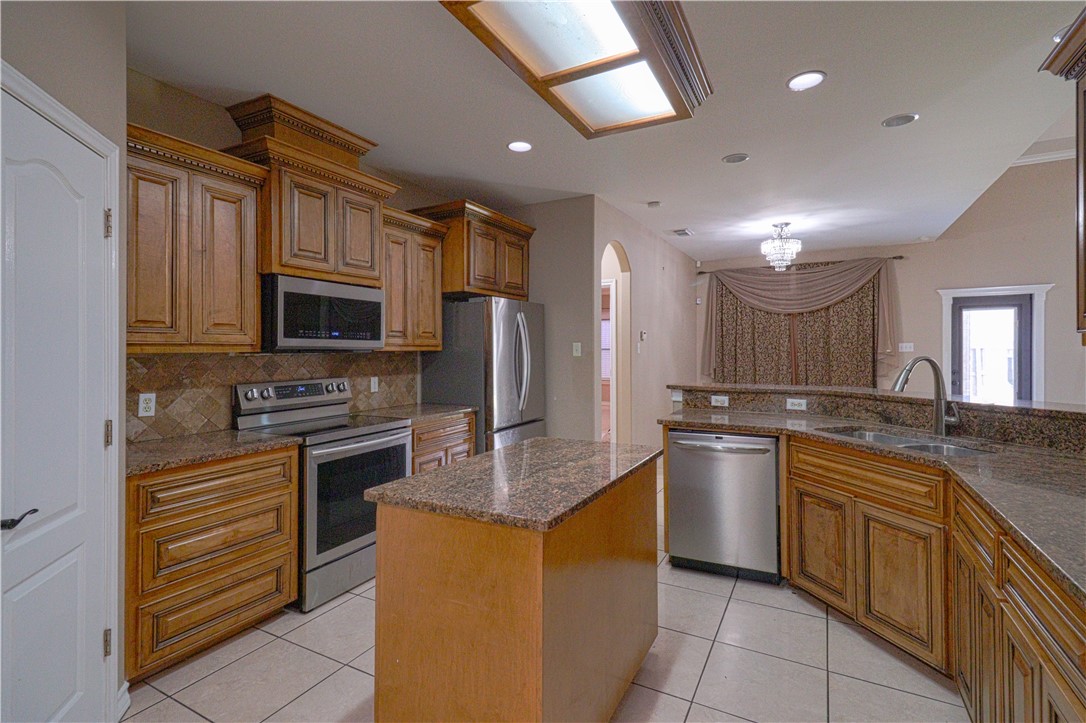 6842 Old Square Drive Corpus Christi TX 78414