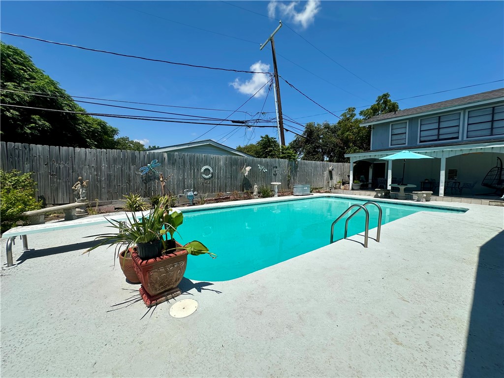 506 Monette Drive Corpus Christi TX 78412