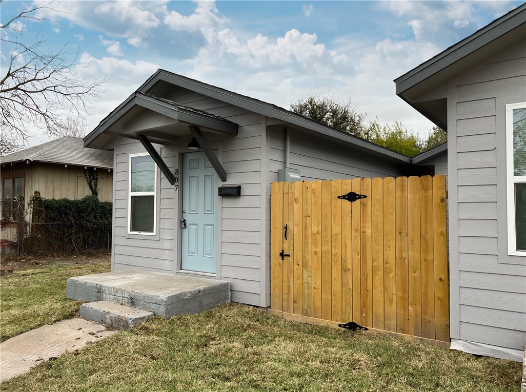 803 18th Street Corpus Christi TX 78405