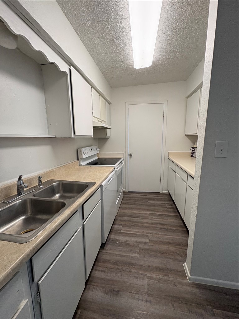 4218 Calallen Drive 4 Corpus Christi TX 78410