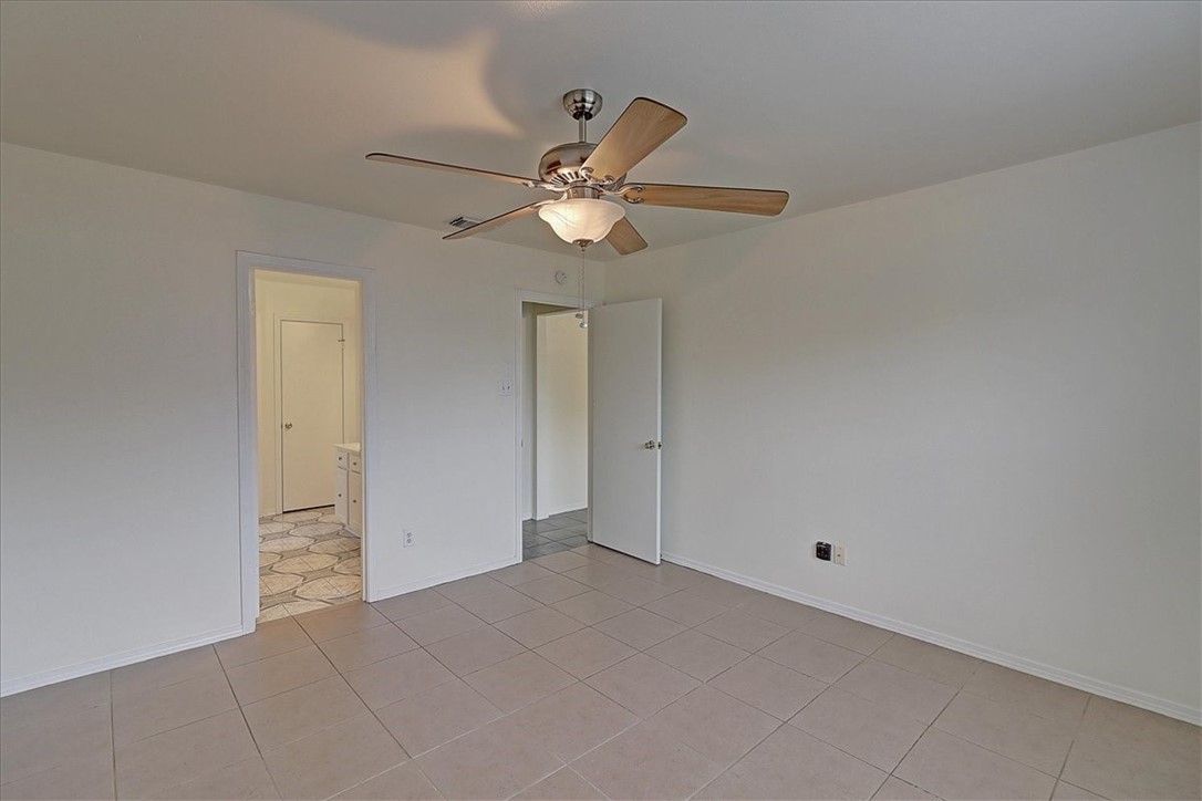 7933 Elk Drive Corpus Christi TX 78414