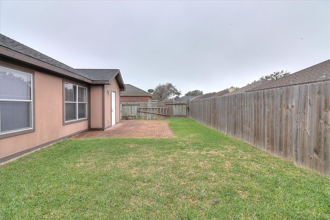 7933 Elk Drive Corpus Christi TX 78414