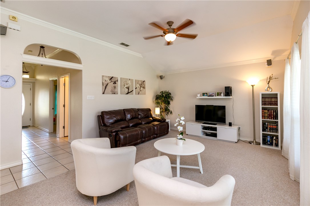 7005 Madiera Drive Corpus Christi TX 78414