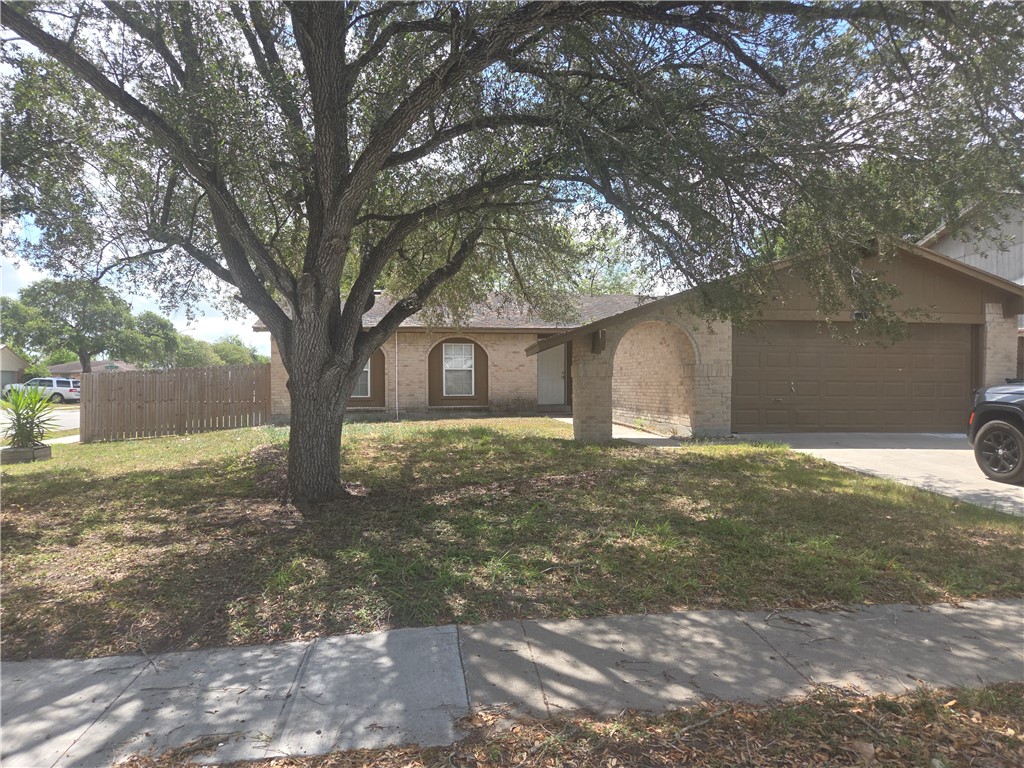 3734 Honey Creek Drive Corpus Christi TX 78410