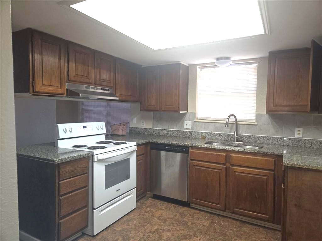 3734 Honey Creek Drive Corpus Christi TX 78410