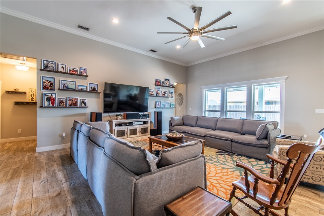 15422 Dyna Street Corpus Christi TX 78418