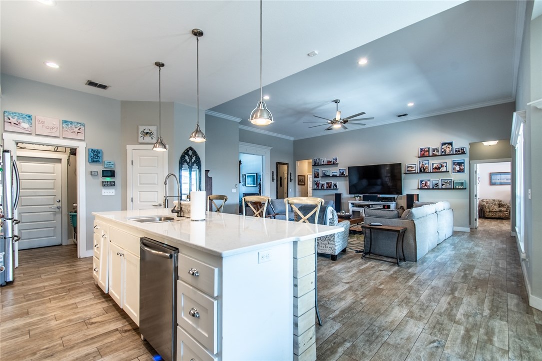 15422 Dyna Street Corpus Christi TX 78418