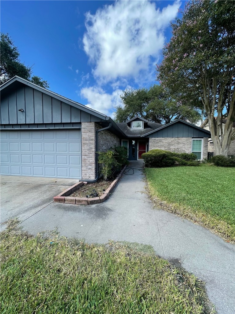 3125 Dunbarton Oak Street Corpus Christi TX 78414