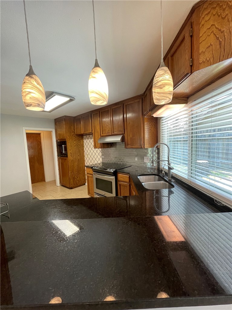 3125 Dunbarton Oak Street Corpus Christi TX 78414
