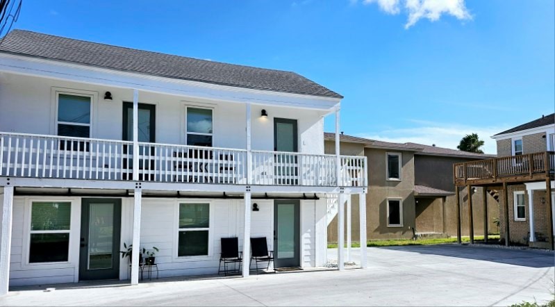1117 Ocean Drive D Corpus Christi TX 78404