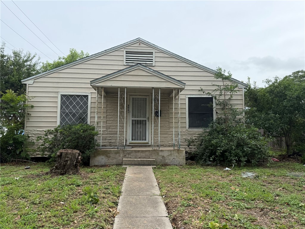2041 Harvard Street Corpus Christi TX 78416