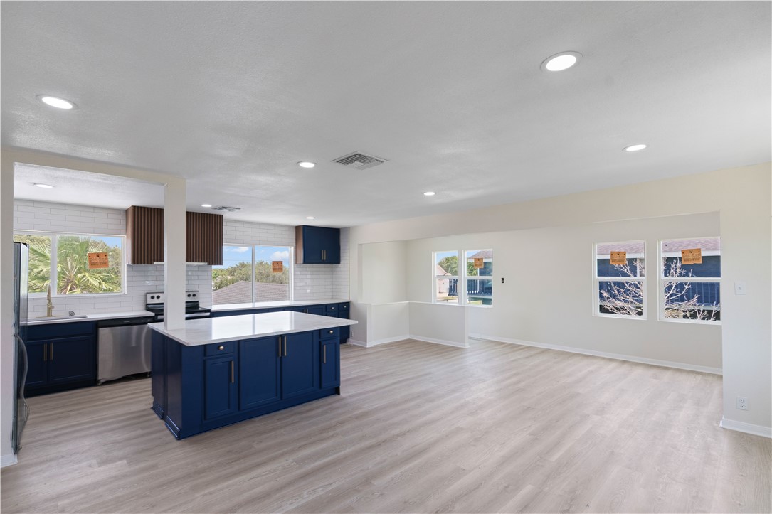 321 Clearview Drive Corpus Christi TX 78418