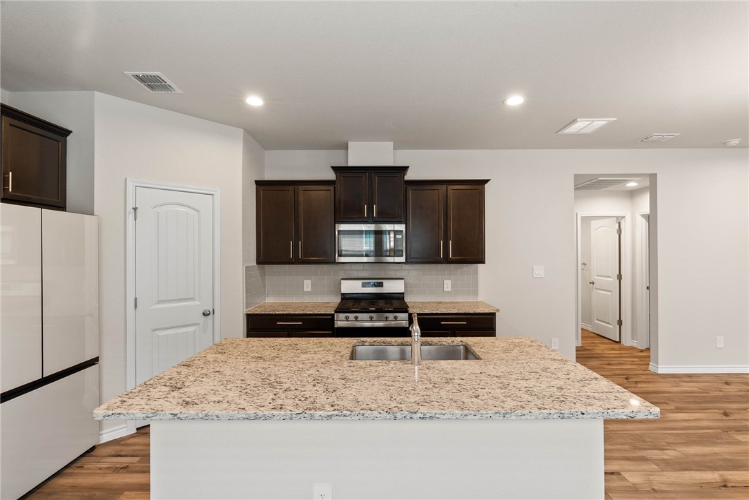 7621 Cowboy Trail Corpus Christi TX 78414