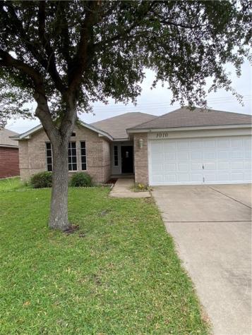 1010 Cupertino Street Portland TX 78374