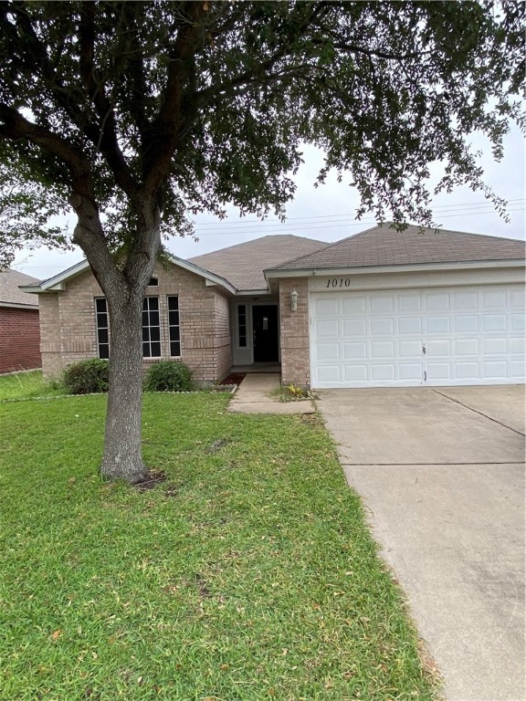 1010 Cupertino Street Portland TX 78374